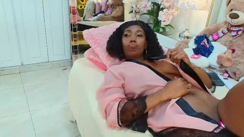 Snapshot of _ninafox_ chatting on 05.31.26 ninafox online show from 05.31.26