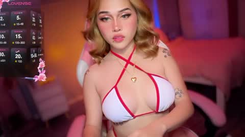 Lily online show from 12.22.25