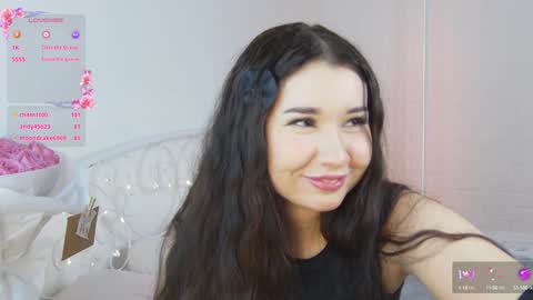 Vivian online show from 12.22.24