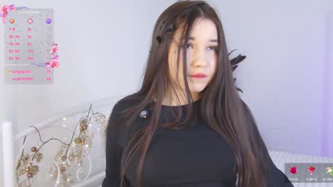 Vivian online show from 01.25.25