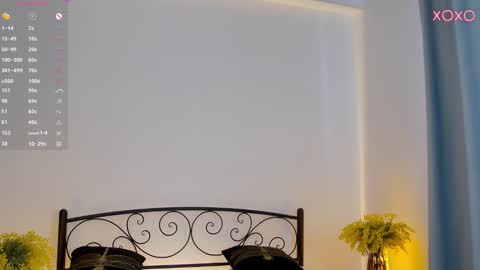 Vivian online show from 11.03.25