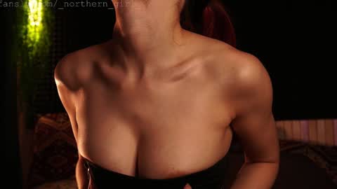 Snapshot of _northern_girl_ chatting on 10.12.25 Lady Jess from house of Dragonborns online show from 10.12.25