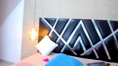 oliviacarter online show from 01.09.25