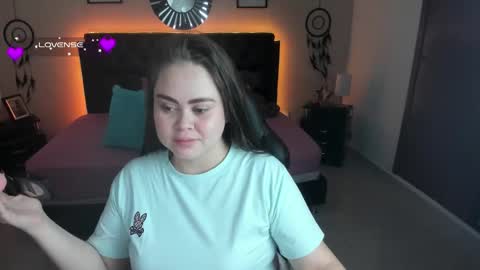 Olivia jones online show from 09.15.25