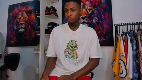 Snapshot of _pantera_09 chatting on 11.09.25 Kevin online show from 11.09.25