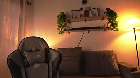 _paulah2 online show from 02.24.26