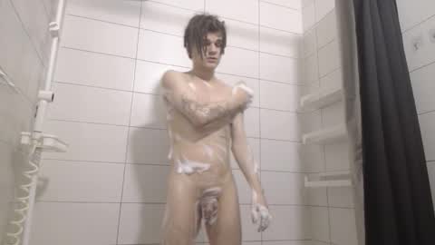 Snapshot of _peachtree_ chatting on 02.10.26 Willie online show from 02.10.26