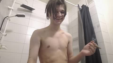 Snapshot of _peachtree_ chatting on 02.23.26 Willie online show from 02.23.26