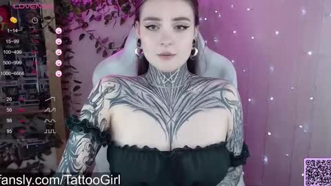 _peni_wise_ online show from 02.15.25