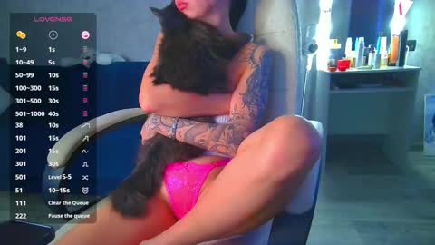 Ilona online show from 12.16.25