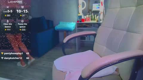 Ilona online show from 02.14.26