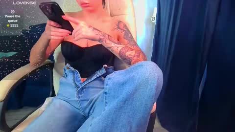 Ilona online show from 02.26.26