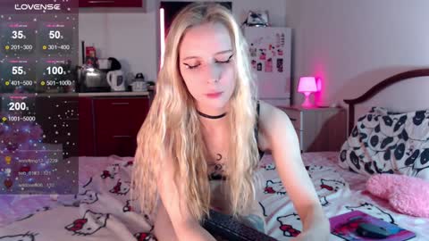 Pinky online show from 12.20.24