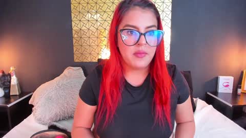 Laura online show from 12.20.24