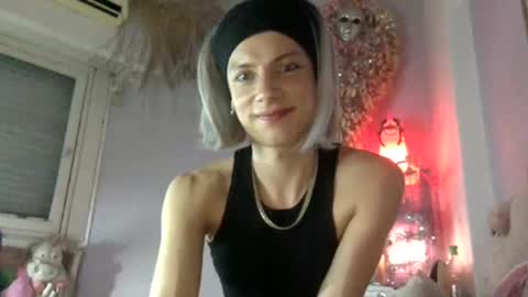 Snapshot of _raguel_ chatting on 03.04.26 Raguel online show from 03.04.26