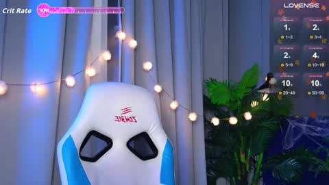 Snapshot of _ramona__ chatting on 11.09.25 im Amy online show from 11.09.25