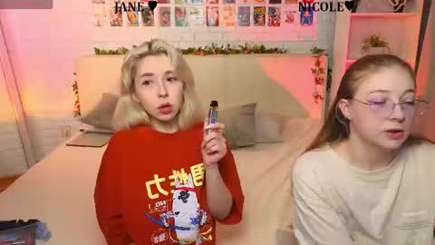 Snapshot of _ramune_ chatting on 07.03.26 Merlizz Eva Jane Mila Nicole left to right online show from 07.03.26