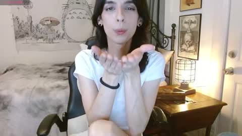 Raven online show from 10.13.25