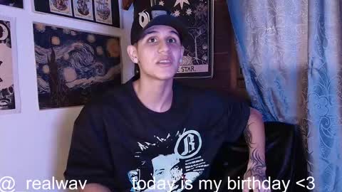 Snapshot of _realwav chatting on 10.26.25 wav online show from 10.26.25