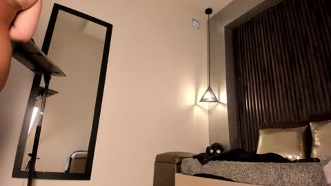 Snapshot of _rebecca1 chatting on 02.08.25 rebecca online show from 02.08.25