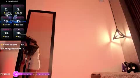 Snapshot of _rebecca1 chatting on 02.20.25 rebecca online show from 02.20.25