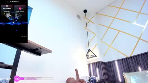 Snapshot of _rebecca1 chatting on 10.11.25 rebecca online show from 10.11.25