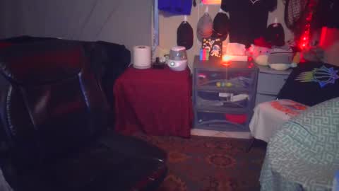 REDxxx online show from 12.21.24