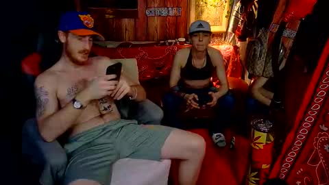 Snapshot of _redxxx chatting on 05.01.26 REDxxx online show from 05.01.26