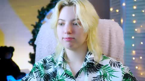 Snapshot of _rockstone_ chatting on 01.18.25 Rock stone online show from 01.18.25