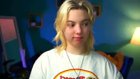 Snapshot of _rockstone_ chatting on 01.25.25 Rock stone online show from 01.25.25