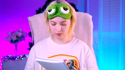 Snapshot of _rockstone_ chatting on 01.26.25 Rock stone online show from 01.26.25