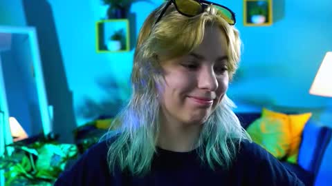 Snapshot of _rockstone_ chatting on 11.08.25 Rock stone online show from 11.08.25