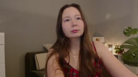 Snapshot of _rosie_cheeks_ chatting on 12.10.24 See you online show from 12.10.24