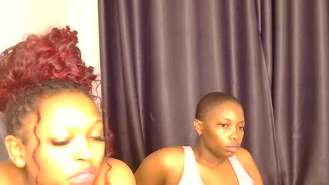 Snapshot of _roxxana chatting on 07.14.26 Roxxana online show from 07.14.26