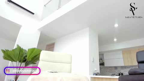 Snapshot of _saravictoria_ chatting on 02.02.26 online show from 02.02.26