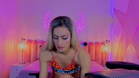 Scarlett online show from 10.21.25