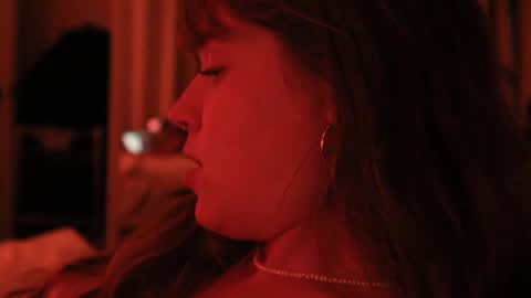 Snapshot of _sensualia_ chatting on 01.16.25 Lia online show from 01.16.25