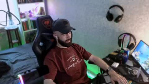 Snapshot of _serious_man chatting on 06.19.26 Ask me online show from 06.19.26