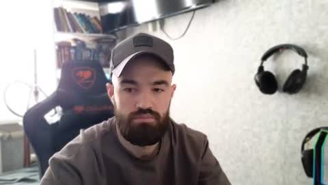 Snapshot of _serious_man chatting on 06.25.26 Ask me online show from 06.25.26