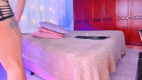 Shsntal online show from 11.10.25