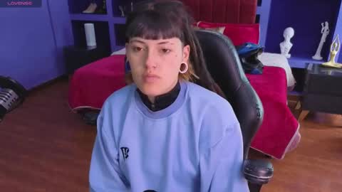 _sharlotte777 online show from 09.11.25