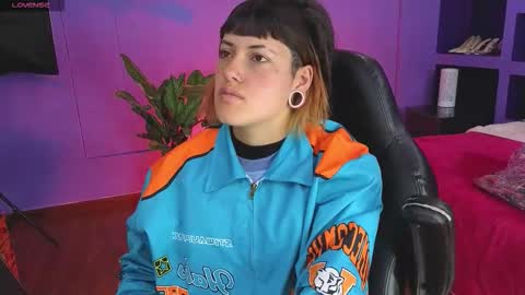 _sharlotte777 online show from 10.20.25