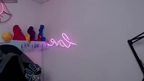 _sharlotte777 online show from 11.24.25