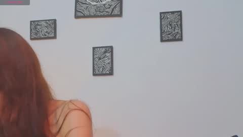 _silvia_vega_ online show from 04.29.26