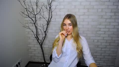 Rachel online show from 01.04.25