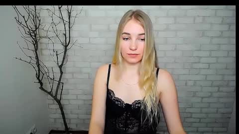 Rachel online show from 02.14.25