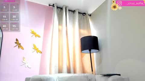    640  200   online show from 02.01.25