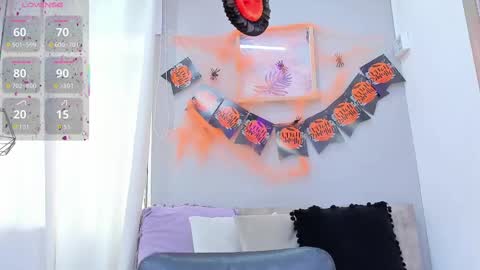    640  200   online show from 10.30.25