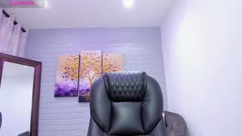    640  200   online show from 01.10.26