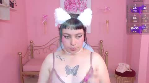 Snapshot of _sofia_smith1 chatting on 06.10.26 Sofia online show from 06.10.26